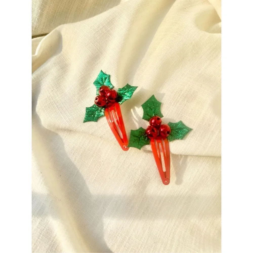 Cute red and green holly bell hair clips for the holidays / Christmas